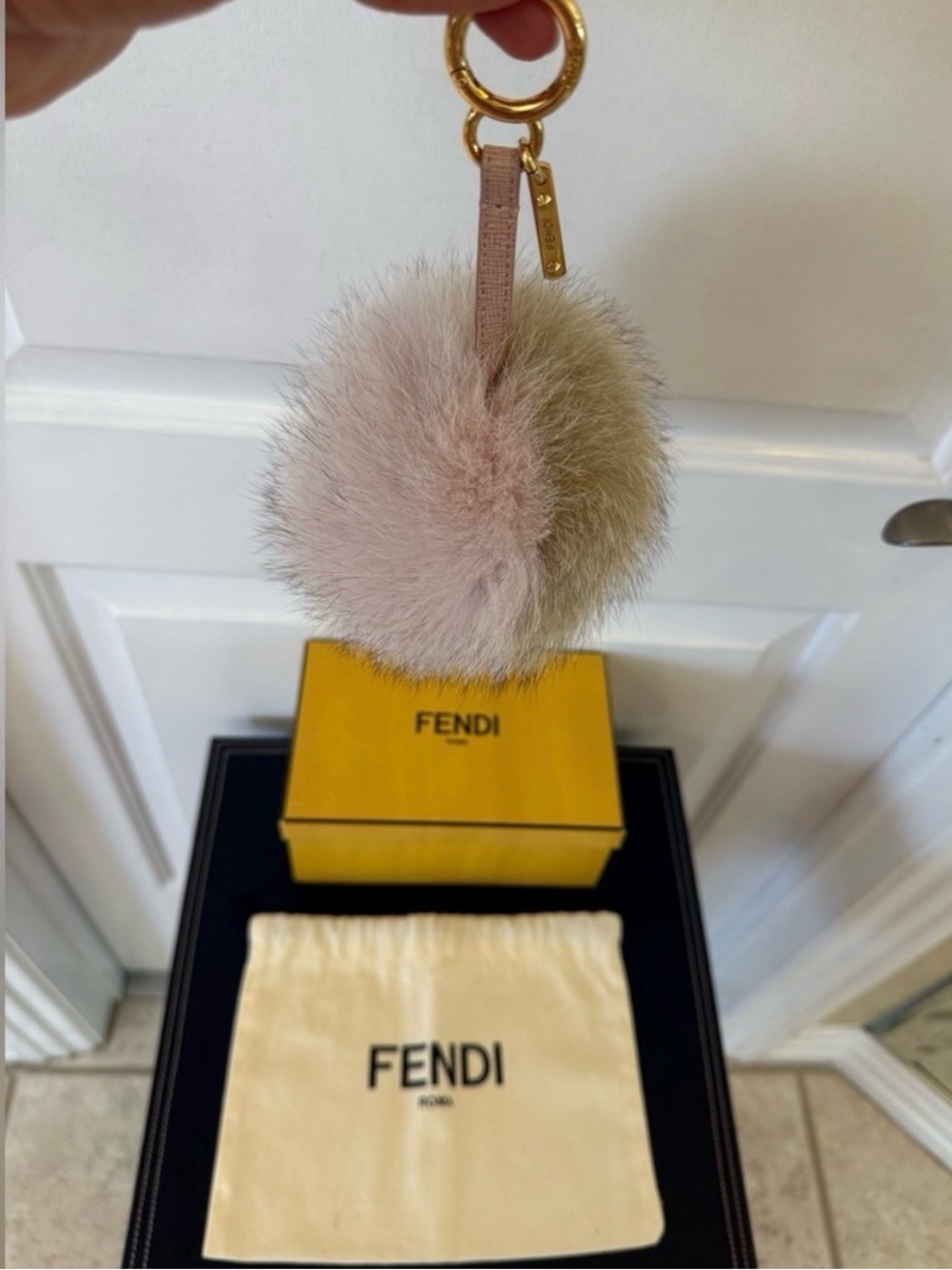 Fendi Pink/Tan 100% Fox Fur Pom-Pom Bag Charm/Key Ring. Gold Hardware. Full Set. - Picture 3 of 7